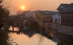 免费韩国一卡二卡三卡四卡